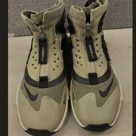 Nike Air Huarache GrippNeutral sneakers athletic shoes 8 9.5 main image 5